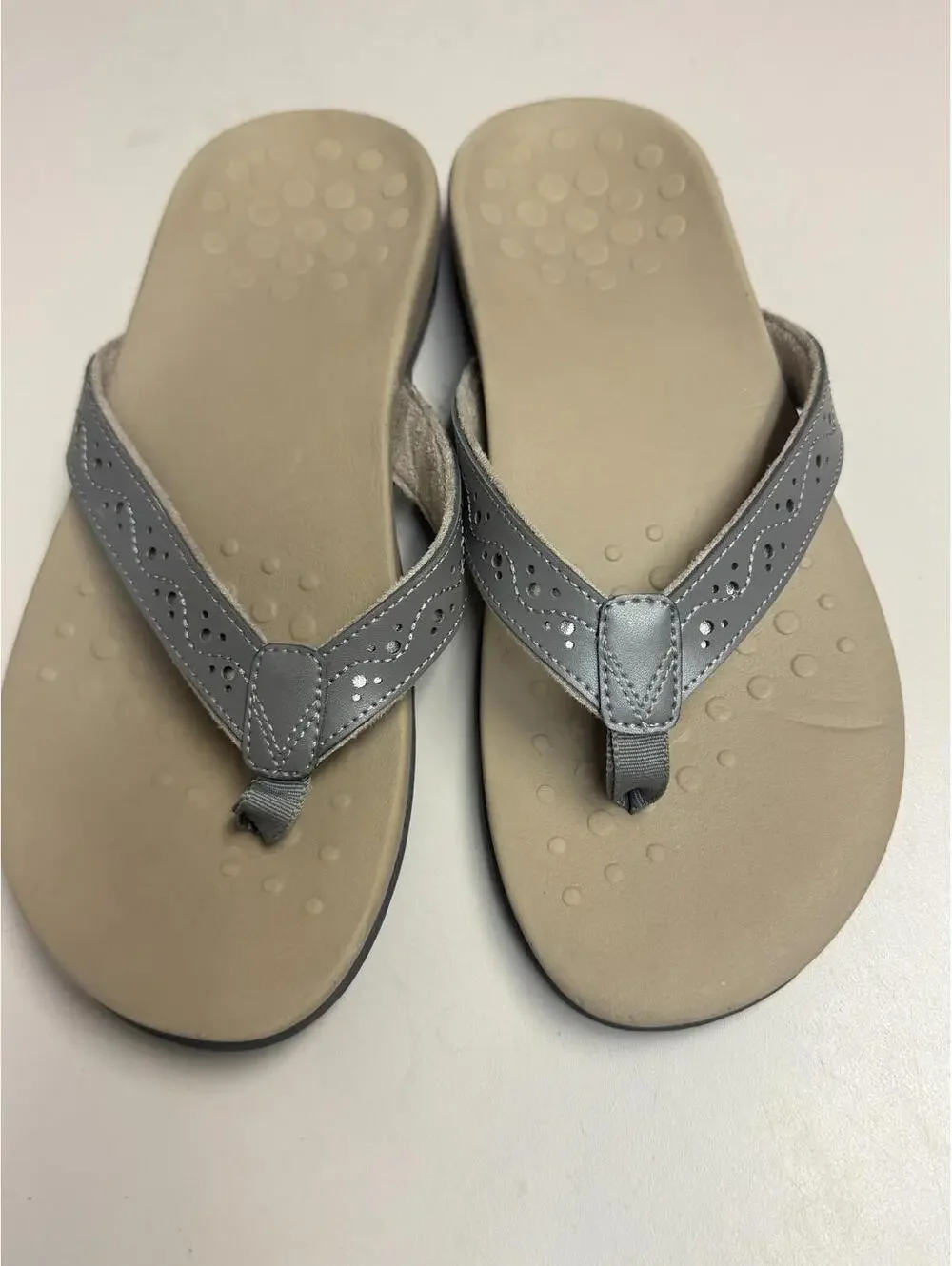 Vionic Women's Aliza Charocal Leather Sandals Size 9 Wide - Picture 2 of 6